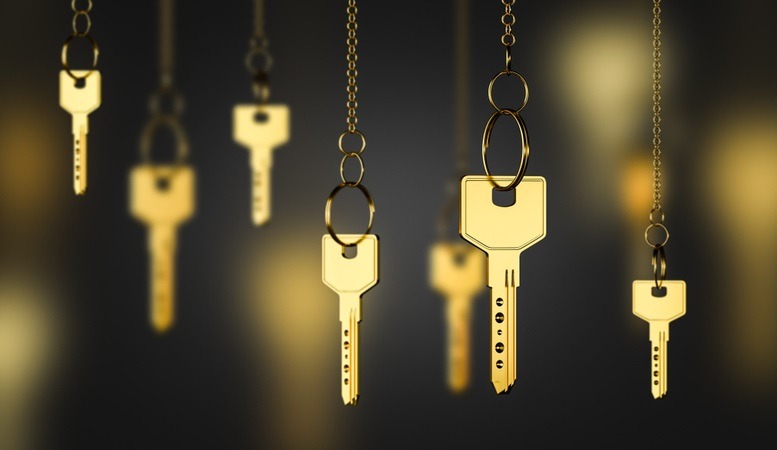 hanging gold keys